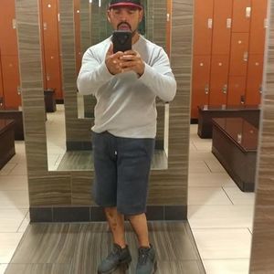 Meet your Posher, Noe